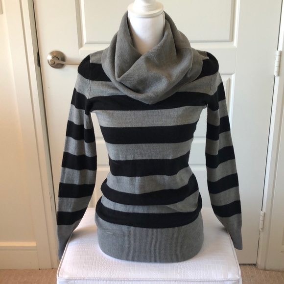 French Connection Turtleneck Sweater - Picture 1 of 3